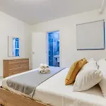 Modern 2br With Private Terrace & Sofa Bed By 360 Estates 公寓 *