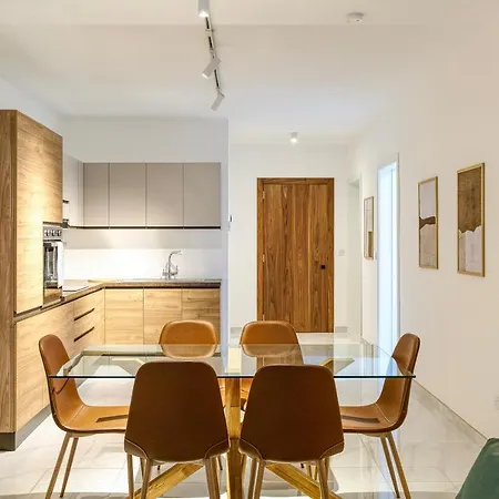 Modern 2br With Private Terrace & Sofa Bed By 360 Estates 公寓