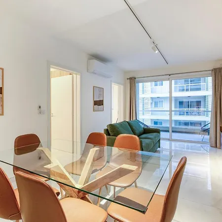 Apartman Modern 2br With Private Terrace & Sofa Bed By 360 Estates San Pawl il-Baħar