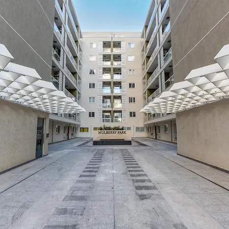 Modern 2br With Private Terrace & Sofa Bed By 360 Estates Appartement *