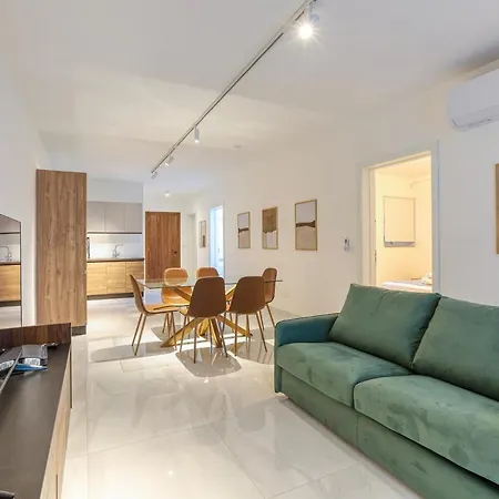 Modern 2br With Private Terrace & Sofa Bed By 360 Estates * San Pawl il-Baħar