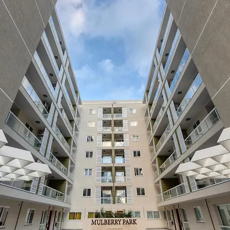 Modern 2br With Private Terrace & Sofa Bed By 360 Estates Appartement *