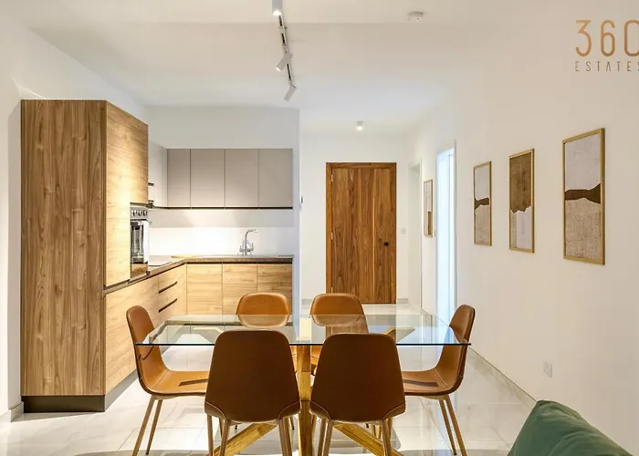 Modern 2br With Private Terrace & Sofa Bed By 360 Estates Appartement