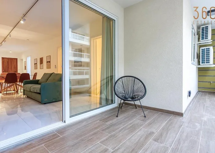 Modern 2br With Private Terrace & Sofa Bed By 360 Estates Appartement San Pawl il-Baħar