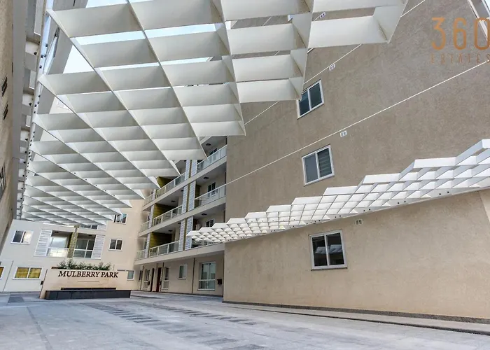 Modern 2br With Private Terrace & Sofa Bed By 360 Estates