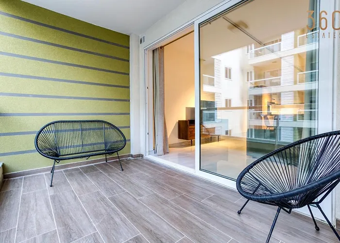 Modern 2br With Private Terrace & Sofa Bed By 360 Estates Appartement