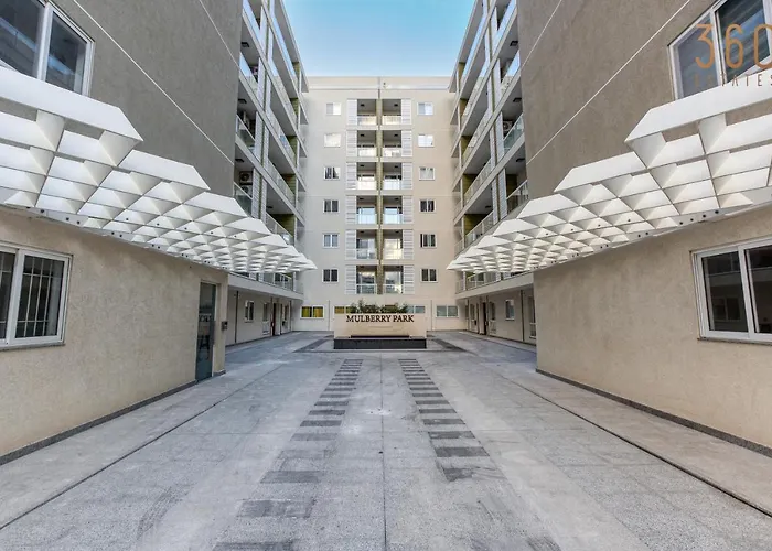 Modern 2br With Private Terrace & Sofa Bed By 360 Estates Appartement *