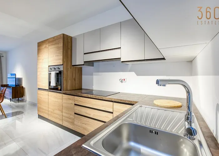 Appartement Modern 2br With Private Terrace & Sofa Bed By 360 Estates *