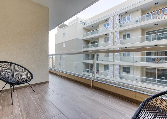 Appartement Modern 2br With Private Terrace & Sofa Bed By 360 Estates